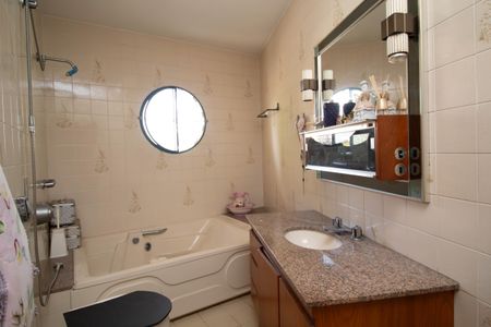 Casa à venda com 300m², 3 quartos e 2 vagasQuarto 1- Suíte
