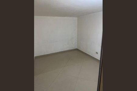 Quarto de casa para alugar com 2 quartos, 40m² em Vila Guarani (Zona Sul), São Paulo