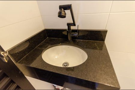 Casa à venda com 168m², 3 quartos e 3 vagasLavabo 1