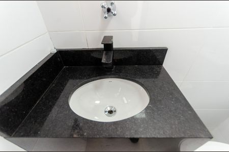 Casa à venda com 168m², 3 quartos e 3 vagasLavabo 2