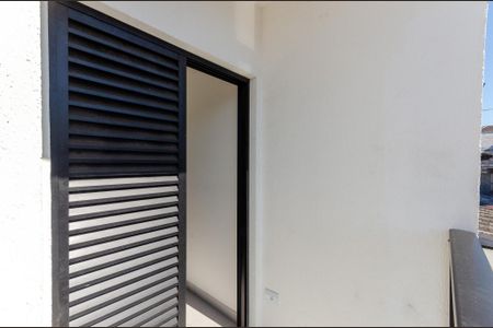 Casa à venda com 168m², 3 quartos e 3 vagasSuíte - Sacada