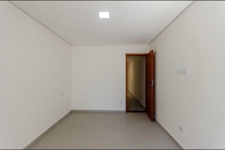 Casa à venda com 168m², 3 quartos e 3 vagasSuíte