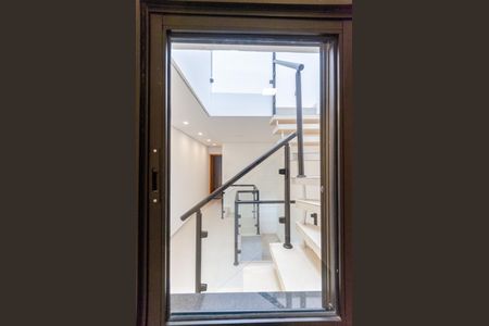 Casa à venda com 168m², 3 quartos e 3 vagasQuarto 2 - Janela