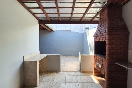 Casa à venda com 150m², 2 quartos e 3 vagasÁrea gourmet