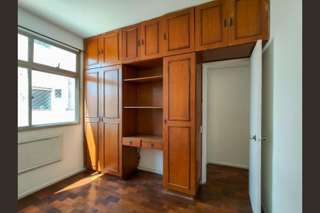 Apartamento para alugar com 98m², 3 quartos e 2 vagasQuarto 2