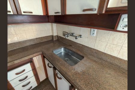 Apartamento para alugar com 98m², 3 quartos e 2 vagasCozinha