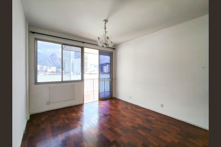 Apartamento para alugar com 98m², 3 quartos e 2 vagasSala