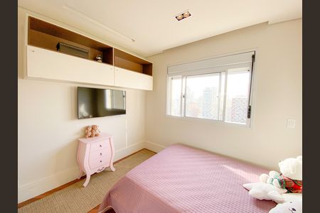 Apartamento à venda com 192m², 4 quartos e 4 vagas Apartamento à venda com 192m², 4 quartos e 4 vagasSuíte 3