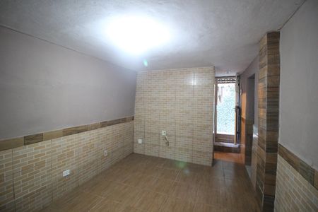 Sala de casa para alugar com 2 quartos, 47m² em Palhada, Nova Iguaçu
