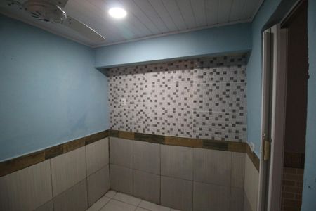 Casa para alugar com 47m², 2 quartos e sem vagaQuarto 1