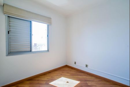 Apartamento para alugar com 98m², 3 quartos e 1 vagaQuarto 2