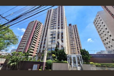 Apartamento para alugar com 98m², 3 quartos e 1 vagaFachada