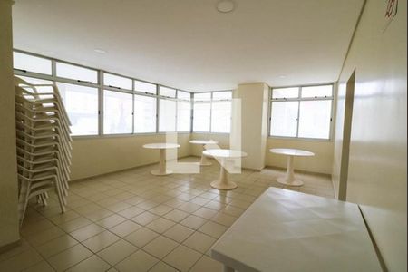Apartamento para alugar com 98m², 3 quartos e 1 vagaÁrea comum - Salão de festas