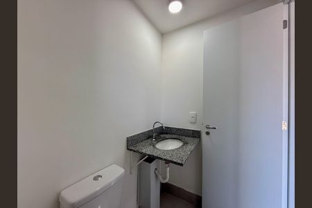 Apartamento para alugar com 35m², 1 quarto e sem vaga Apartamento para alugar com 35m², 1 quarto e sem vagaBanheiro