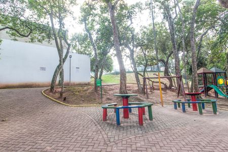 Casa para alugar com 158m², 3 quartos e 1 vagaÁrea comum - Playground