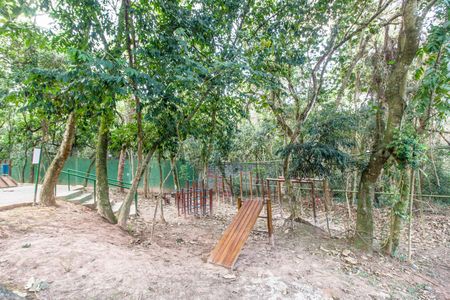 Casa para alugar com 158m², 3 quartos e 1 vagaÁrea comum - Playground