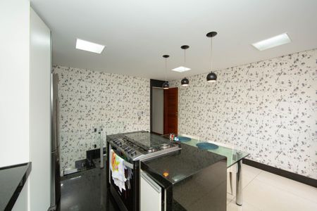 Apartamento à venda com 650m², 5 quartos e 4 vagasCOZINHA