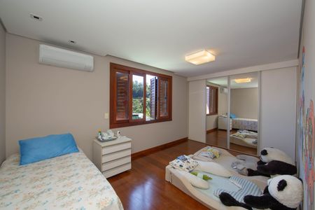 Apartamento à venda com 650m², 5 quartos e 4 vagasQUARTO4