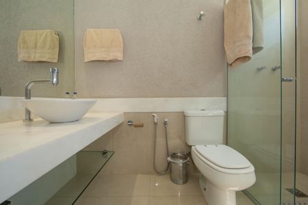 Apartamento à venda com 650m², 5 quartos e 4 vagasBANHEIRO3