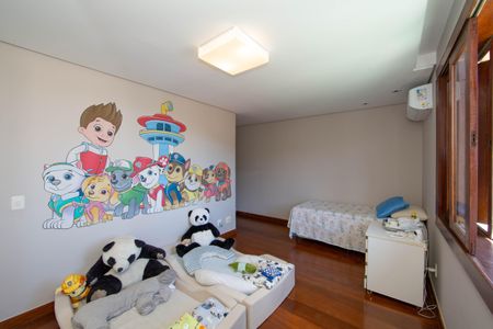 Apartamento à venda com 650m², 5 quartos e 4 vagasQUARTO4