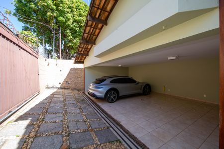 Apartamento à venda com 650m², 5 quartos e 4 vagasGARAGEM