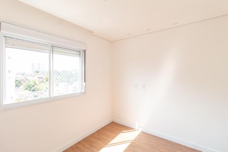 Quarto 1 de apartamento para alugar com 2 quartos, 50m² em Jardim Roberto, Osasco