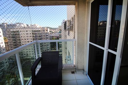 Apartamento para alugar com 89m², 3 quartos e 1 vagaVaranda