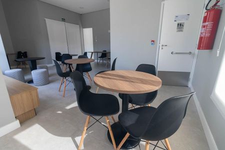 Apartamento à venda com 55m², 2 quartos e 1 vagaÁrea comum - Salão de festas