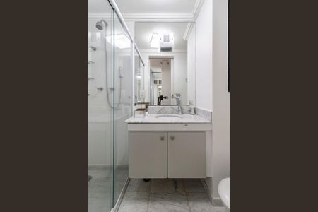 Apartamento para alugar com 146m², 3 quartos e 2 vagasBanheiro Social