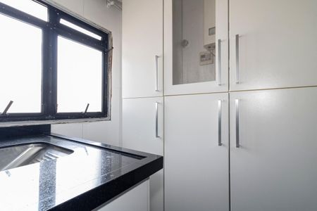 Apartamento para alugar com 146m², 3 quartos e 2 vagasÁrea de Serviço