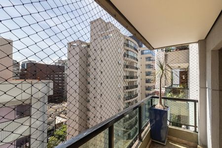 Apartamento para alugar com 146m², 3 quartos e 2 vagasVaranda 2