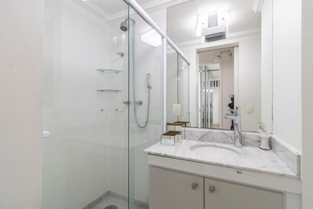 Apartamento para alugar com 146m², 3 quartos e 2 vagasBanheiro Social