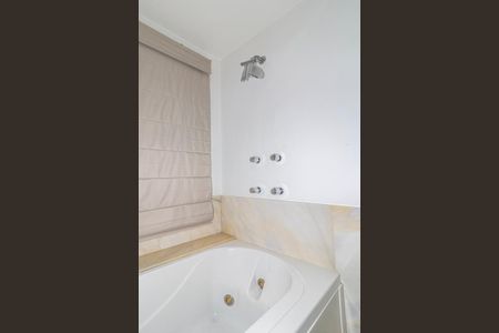 Apartamento para alugar com 146m², 3 quartos e 2 vagasBanheiro 2 da Suíte 1