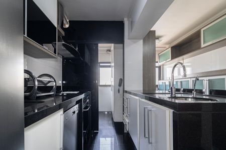 Apartamento para alugar com 146m², 3 quartos e 2 vagasCozinha