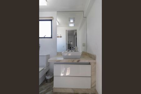 Apartamento para alugar com 146m², 3 quartos e 2 vagasBanheiro da Suíte 1