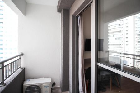 Varanda de apartamento para alugar com 1 quarto, 24m² em Vila Nova Conceição, São Paulo