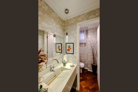 Apartamento à venda com 127m², 4 quartos e 2 vagasLavabo