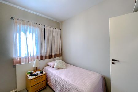 Apartamento à venda com 127m², 4 quartos e 2 vagasQuarto 2