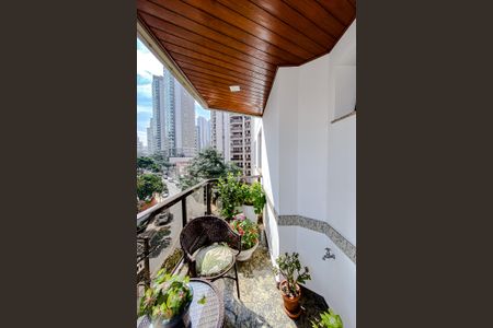 Apartamento à venda com 127m², 4 quartos e 2 vagasVaranda da Sala