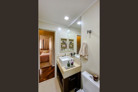 Apartamento à venda com 127m², 4 quartos e 2 vagasBanheiro