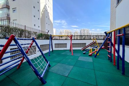 Apartamento à venda com 127m², 4 quartos e 2 vagasÁrea comum - Playground