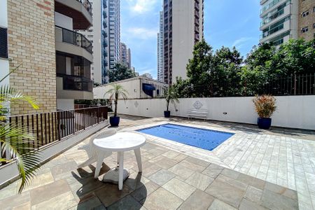Apartamento à venda com 127m², 4 quartos e 2 vagasÁrea comum - Piscina