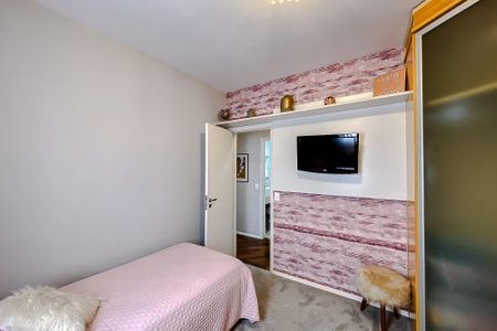 Apartamento à venda com 127m², 4 quartos e 2 vagasQuarto 2