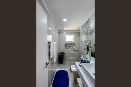 Apartamento à venda com 127m², 4 quartos e 2 vagasBanheiro da Suíte