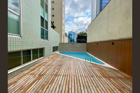 Kitnet/Studio à venda com 1 quarto, 30m² em Savassi, Belo Horizonte