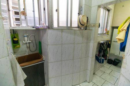 Apartamento para alugar com 45m², 2 quartos e 1 vagaCozinha e Área de Serviço