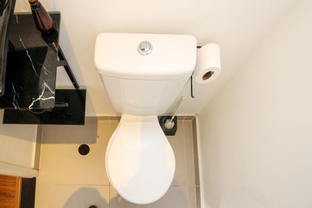 Casa de condomínio para alugar com 64m², 2 quartos e 2 vagasLavabo