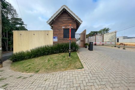 Casa de condomínio para alugar com 64m², 2 quartos e 2 vagasPlaca