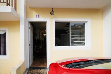 Casa de condomínio para alugar com 64m², 2 quartos e 2 vagasEntrada Casa