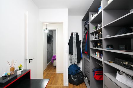 Casa de condomínio para alugar com 64m², 2 quartos e 2 vagasQuarto 2 - Closet